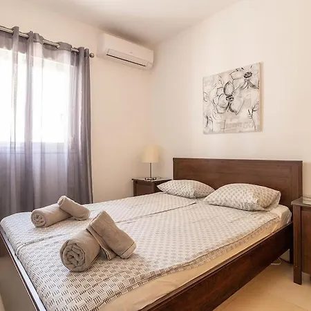 Penthouse With Jacuzzi And Spectacular Sea Views * Nerja