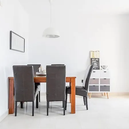 Penthouse With Jacuzzi And Spectacular Sea Views