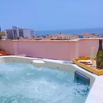 Apartment Penthouse With Jacuzzi And Spectacular Sea Views Nerja